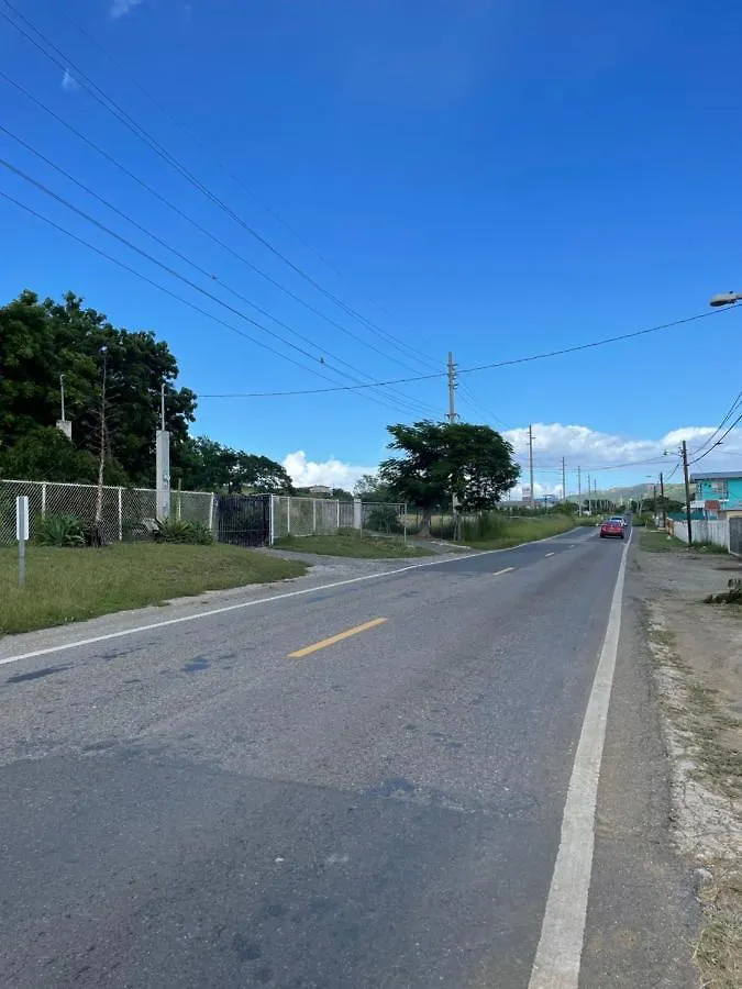 Combate El Carribe Paradise Cabo Rojo